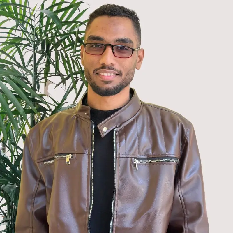 Dr. Hamdy school doctor